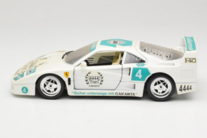 Ferrari F40 4444 Tage Garanta #4 Fehér Bburago 1:18 3332-W5 Fém – 4. kép a 8-ből