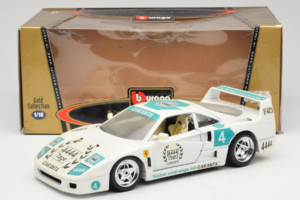 Ferrari F40 4444 Tage Garanta #4 Fehér Bburago 1:18 3332-W5 Fém – 8. kép a 8-ből