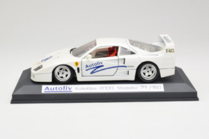 Ferrari F40 Autoliv Fehér Limitált Kiadás 150 db Exclusive Cars 1:18 EC001 Fém