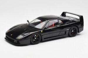 Ferrari F40 Fekete Kyosho 1:18 08416BK Fém