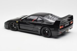 Ferrari F40 Fekete Kyosho 1:18 08416BK Fém – 9. kép a 10-ből