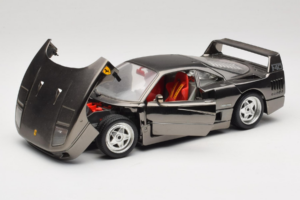 Ferrari F40 Chrome Black Bburago 1:18 3401-B1 Fém – 2. kép a 8-ből