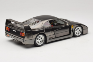 Ferrari F40 Chrome Black Bburago 1:18 3401-B1 Fém – 3. kép a 8-ből