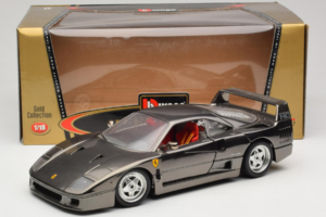Ferrari F40 Chrome Black Bburago 1:18 3401-B1 Fém – 8. kép a 8-ből
