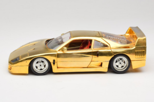 Ferrari F40 Chrome Gold Limited Edition 250 pcs Bburago 1:18 3332-G1 Fém – 4. kép a 8-ből