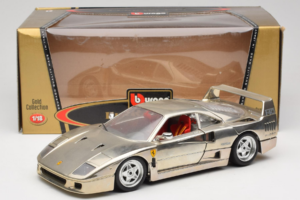Ferrari F40 Chrome Silver Bburago 1:18 3401 Fém – 8. kép a 8-ből