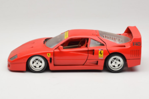 Ferrari F40 Club Deutschland Piros Bburago 1:18 3032-L3 Fém – 4. kép a 8-ből