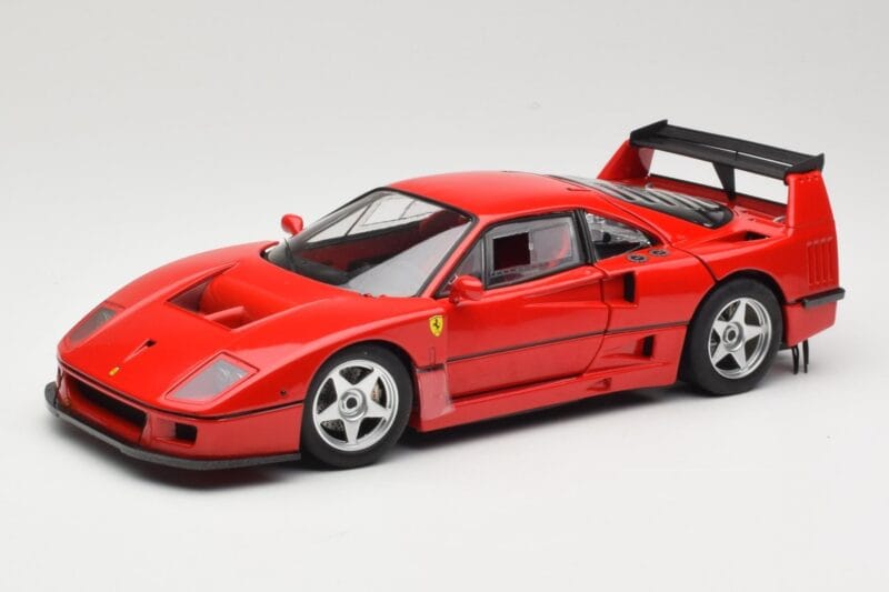 Ferrari F40 Competizione Test Version Piros Hot Wheels 1:18 P9922 Fém