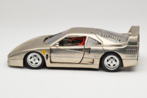 Ferrari F40 Dark Chrome Silver Kroymans Limitált Kiadás Bburago 1:18 3032-C2 Fém – 4. kép a 8-ből