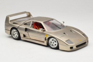 Ferrari F40 Dark Chrome Silver Kroymans Limitált Kiadás Bburago 1:18 3032-C2 Fém – 6. kép a 8-ből