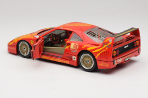 Ferrari F40 Evoluzione #3 Brummel Piros 1987 Bburago 1:18 3022-P2 Fém – 5. kép a 8-ből