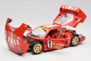 Ferrari F40 Evoluzione Bburago 1:18 3042 Fém – 2. kép a 8-ből