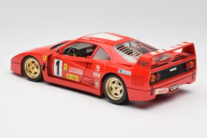 Ferrari F40 Evoluzione Bburago 1:18 3042 Fém – 7. kép a 8-ből