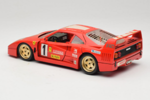 Ferrari F40 Evoluzione #1 Pirelli Piros 1992 Bburago 1:18 3042-P1 Fém – 7. kép a 8-ből