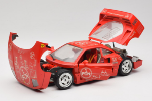Ferrari F40 Evoluzione FC Nürnberg Special Edition Piros Bburago 1:18 3042-FCN Fém – 2. kép a 8-ből
