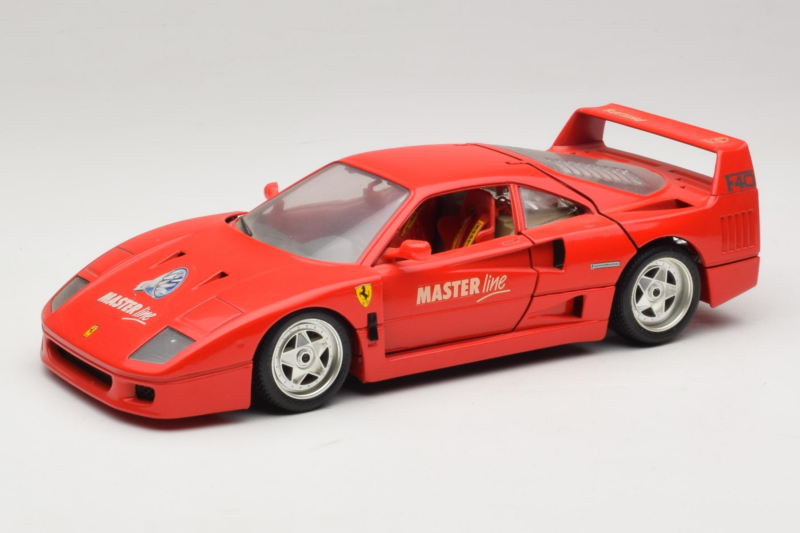 Ferrari F40 Evoluzione Piros Master Line Bburago 1:18 3042-M1 Fém