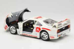 Ferrari F40 Kart-o-Mania Fehér Bburago 1:18 3332-W3 Fém – 5. kép a 8-ből