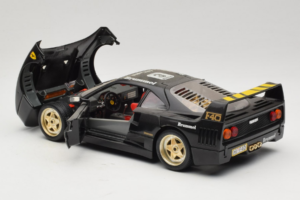 Ferrari F40 Magneti Marelli #3 Fekete Bburago 1:18 3022-B1 Fém – 5. kép a 8-ből