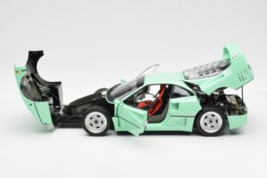 Ferrari F40 Menta Zöld Kyosho 1:18 08416MG Fém – 5. kép a 10-ből