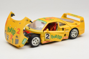 Ferrari F40 Totip Jolly Club #2 Sárga Bburago 1:18 3332-Y1 Fém – 2. kép a 8-ből