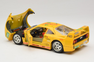 Ferrari F40 Totip Jolly Club #2 Sárga Bburago 1:18 3332-Y1 Fém – 5. kép a 8-ből