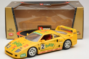 Ferrari F40 Totip Jolly Club #2 Sárga Bburago 1:18 3332-Y1 Fém – 8. kép a 8-ből