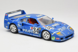 Ferrari F40 #34 M. Ferte / Thavenin / Palau Pilot Kék 1987 Bburago 1:18 3032-B1 Fém – 6. kép a 8-ből