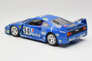 Ferrari F40 #34 M. Ferte / Thavenin / Palau Pilot Kék 1987 Bburago 1:18 3032-B1 Fém – 7. kép a 8-ből