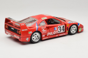 Ferrari F40 LM Pilot #34 Ferte / Thavenin / Palau 24 Hours of Le Mans 1995 Piros Bburago 1:18 3032-P3 Fém – 3. kép a 8-ből