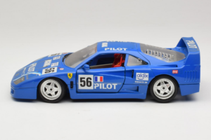 Ferrari F40 Pilot #56 Kék Bburago 1:18 3332-BL1 Fém – 4. kép a 8-ből