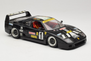Ferrari F40 Pirelli Agip #1 Fekete Bburago 1:18 3332-B1 Fém – 6. kép a 8-ből