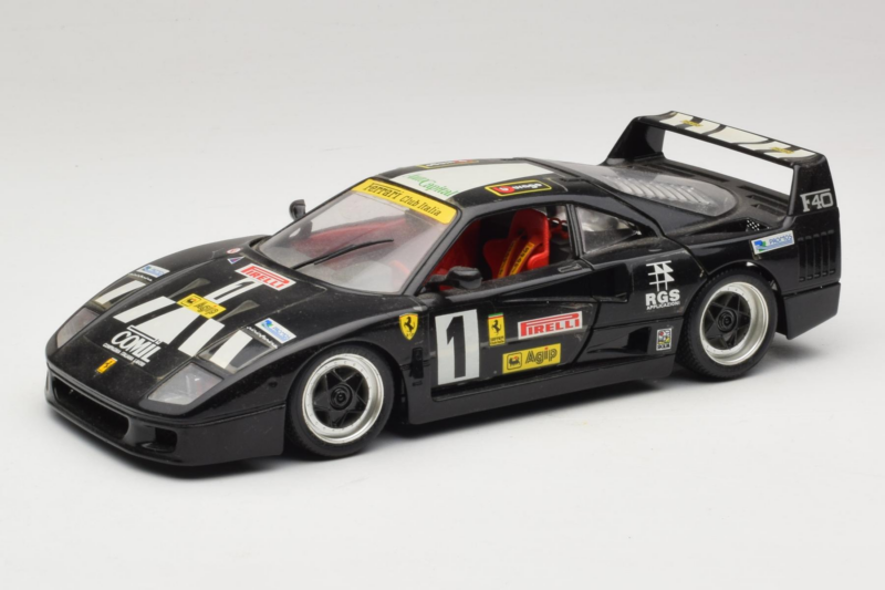 Ferrari F40 Pirelli Agip #1 Fekete Bburago 1:18 3332-B1 Fém