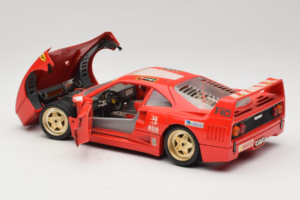 Ferrari F40 Pirelli Agip #1 Ferrari Club Italia Piros Bburago 1:18 3032-P2 Fém – 5. kép a 8-ből