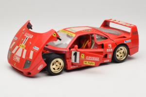 Ferrari F40 Evoluzione #1 Pirelli Agip Piros Arany Kerekekkel 1992 Bburago 1:18 3042-P2 Fém – 2. kép a 8-ből