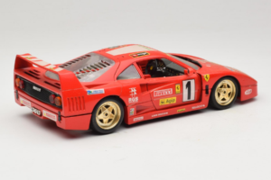 Ferrari F40 Evoluzione #1 Pirelli Agip Piros Arany Kerekekkel 1992 Bburago 1:18 3042-P2 Fém – 3. kép a 8-ből