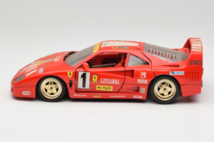 Ferrari F40 Evoluzione #1 Pirelli Agip Piros Arany Kerekekkel 1992 Bburago 1:18 3042-P2 Fém – 4. kép a 8-ből