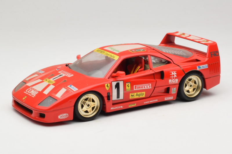 Ferrari F40 Evoluzione #1 Pirelli Agip Piros Arany Kerekekkel 1992 Bburago 1:18 3042-P2 Fém