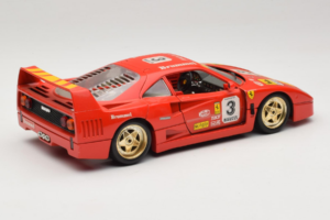 Ferrari F40 #3 Pirelli Piros 1987 Bburago 1:18 3332-P4 Fém – 3. kép a 8-ből