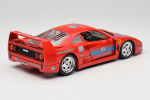 Ferrari F40 PPG Auto Refinish Piros Bburago 1:18 3332-P1 Fém – 3. kép a 8-ből
