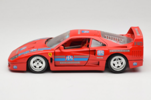 Ferrari F40 PPG Auto Refinish Piros Bburago 1:18 3332-P1 Fém – 4. kép a 8-ből