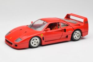 Ferrari F40 Piros Bburago 1:18 3032 Fém