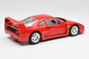 Ferrari F40 Piros Hot Wheels 1:18 23911 Fém – 3. kép a 8-ből