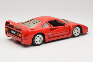 Ferrari F40 Piros Tonka 1:18 17004 Fém – 3. kép a 8-ből
