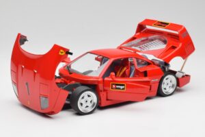Ferrari F40 Piros Bburago 1:18 3332 Fém – 2. kép a 8-ből