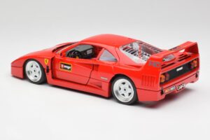 Ferrari F40 Piros Bburago 1:18 3332 Fém – 7. kép a 8-ből