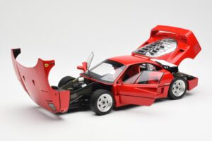 Ferrari F40 Piros Kyosho 1:18 08416R2 Fém – 2. kép a 10-ből