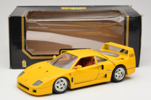 Ferrari F40 Sárga Bburago 1:18 3032-Y1 Fém – 8. kép a 8-ből