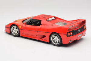 Ferrari F50 Braccio & Gotz M. Schumacher Aláírás Kiadás Bburago 1:18 MS Fém – 7. kép a 8-ből