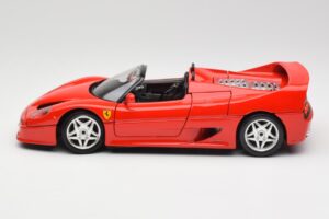 Ferrari F50 Kabrió Piros Bburago 1:18 3352 Fém – 4. kép a 8-ből