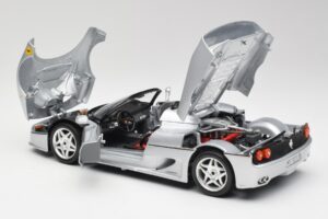 Ferrari F50 Kabrió Ezüst Bburago 1:18 3372 Fém – 5. kép a 8-ből